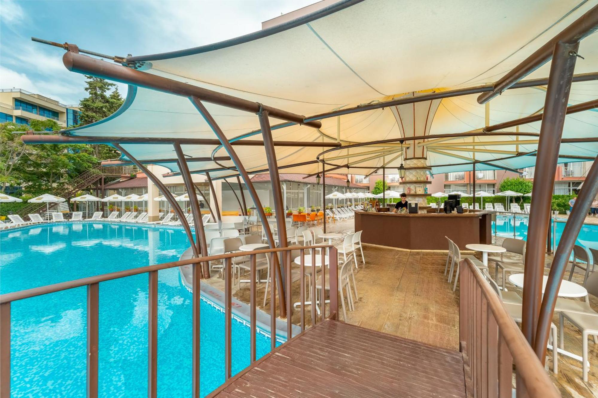 Mpm Astoria Hotel Napospart Kültér fotó