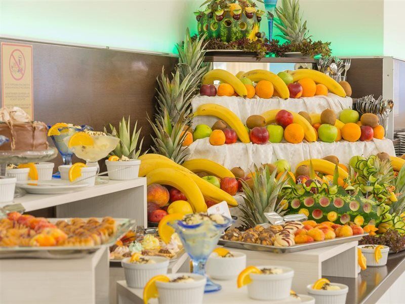 Mpm Astoria Hotel Napospart Kültér fotó