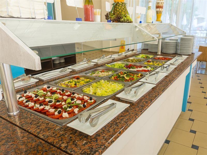 Mpm Astoria Hotel Napospart Kültér fotó