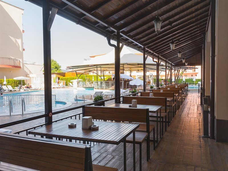 Mpm Astoria Hotel Napospart Kültér fotó
